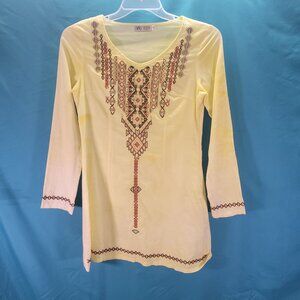 Misha Leisure Yellow Tunic Top With Embroidered Design 3/4 Sleeves V-Neck Womens